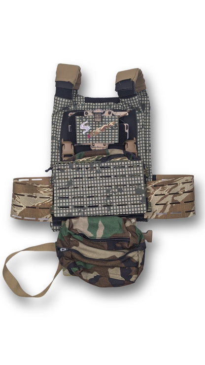 SEW STARTER TACTICAL MOLLE DANGLE PANEL